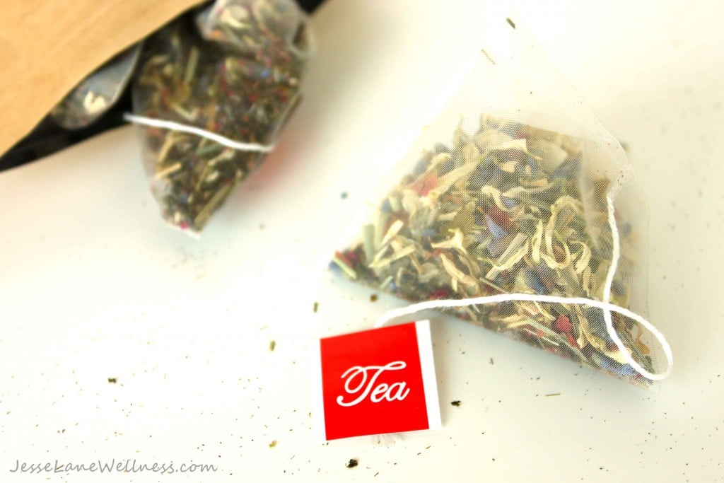 Stay Lean Tea Review and Giveaway with @jesselwellness #teatox #review