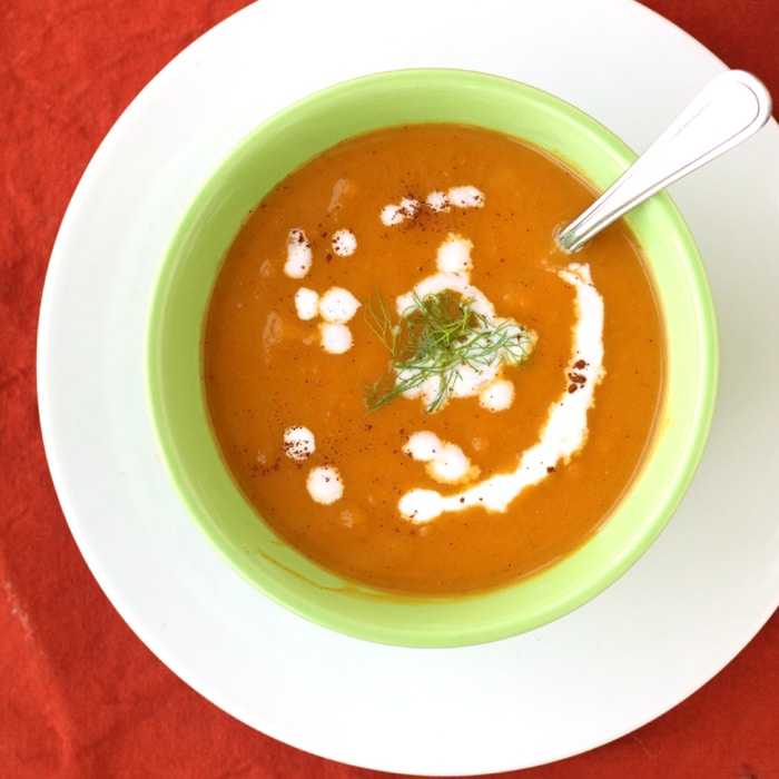 Chai Sweet Potato Soup by @jesselwellness #chai #homemadesoup