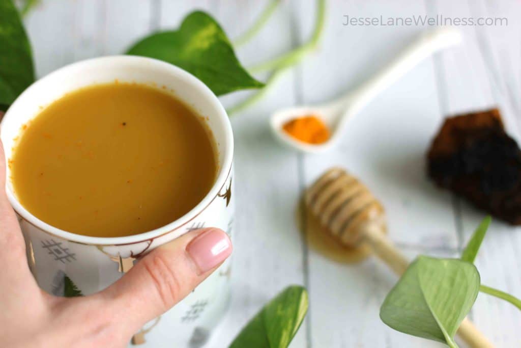 Chaga Golden Latte by @jesselwellness #chaga