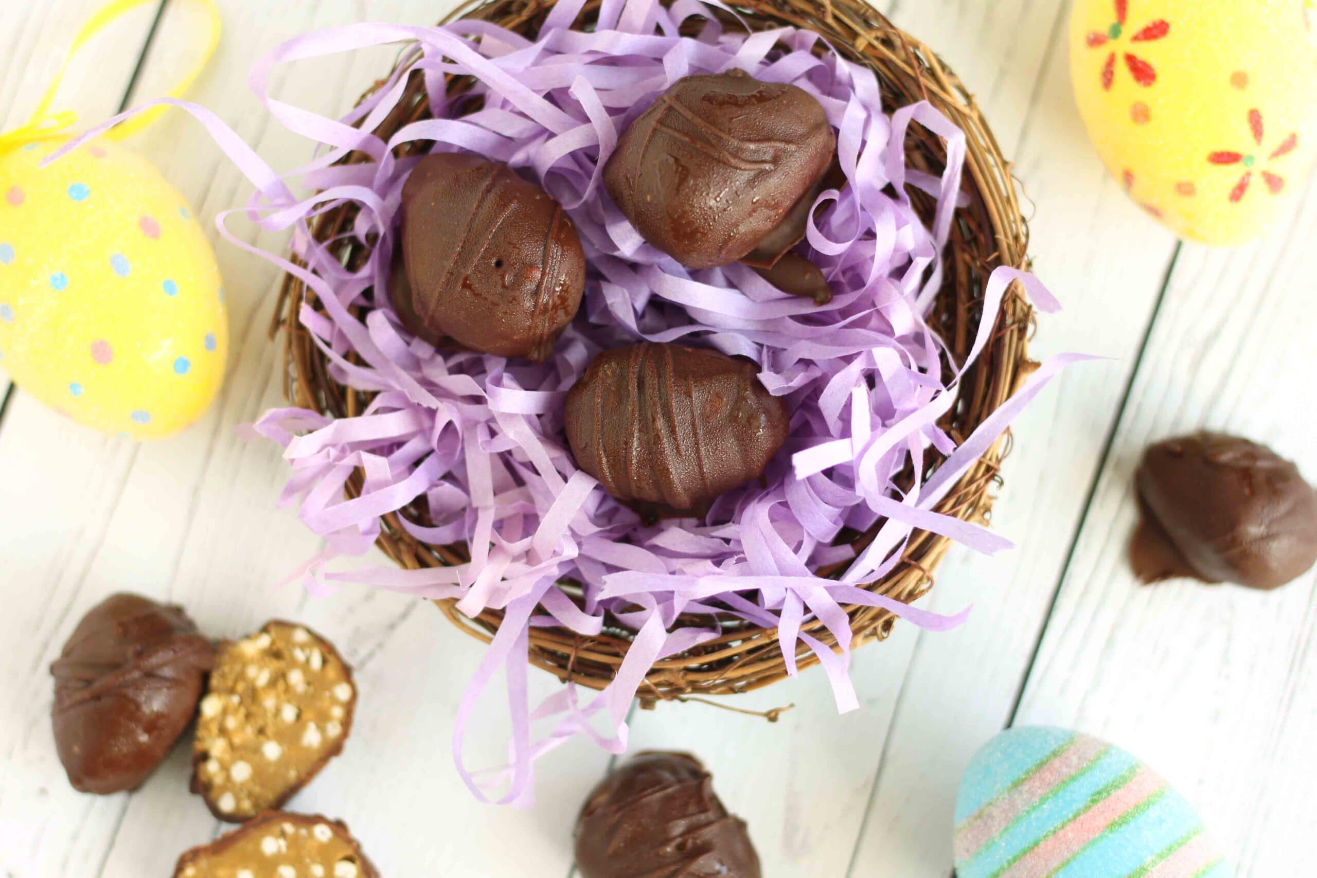 Chocolate Sunflower Butter Eggs by @jesselwellness #easter